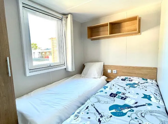 Le Des Rêves L'abrizen Parque de Campismo